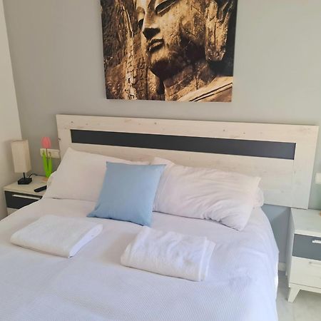 Ave Huelin 3Rooms Alojamiento Con Parking Y Ac Málaga Eksteriør billede